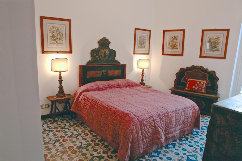 Domus Antonella A Trastevere Rome Room photo